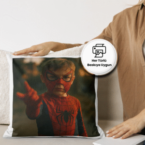 Çocuğunuz için sinematik kahraman temalı dijital görsel tasarımı. Sevdiği kahramanın tarzına benzer şekilde